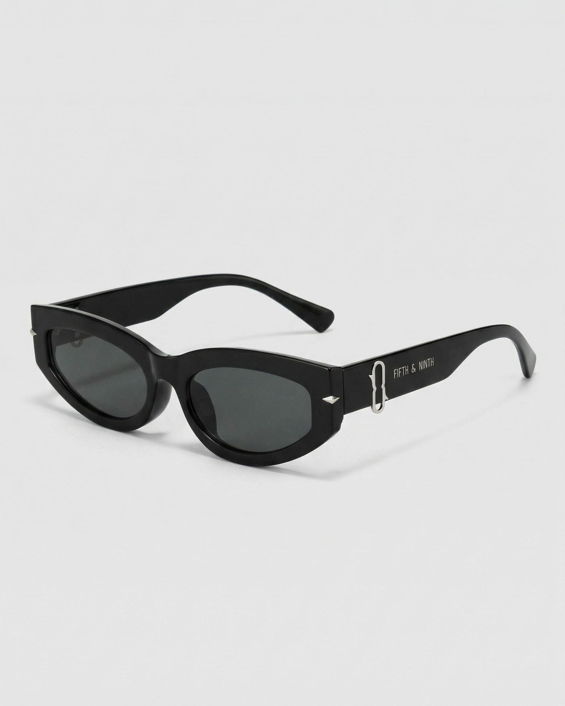 Alexa DC-Fifth & Ninth