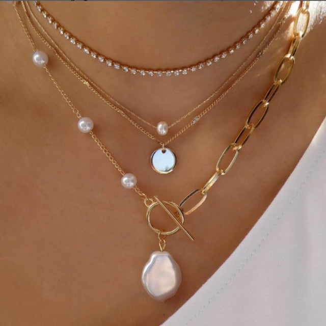 YWZIXLN Trend Elegant Jewelry Crystal Triangle Pendant Necklace Golden Color Unquie Women Fashion Necklace Wholesale N0310 Vy's Authentic Shoppe